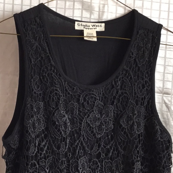 Women’s PL black top with lace - Picture 2 of 5